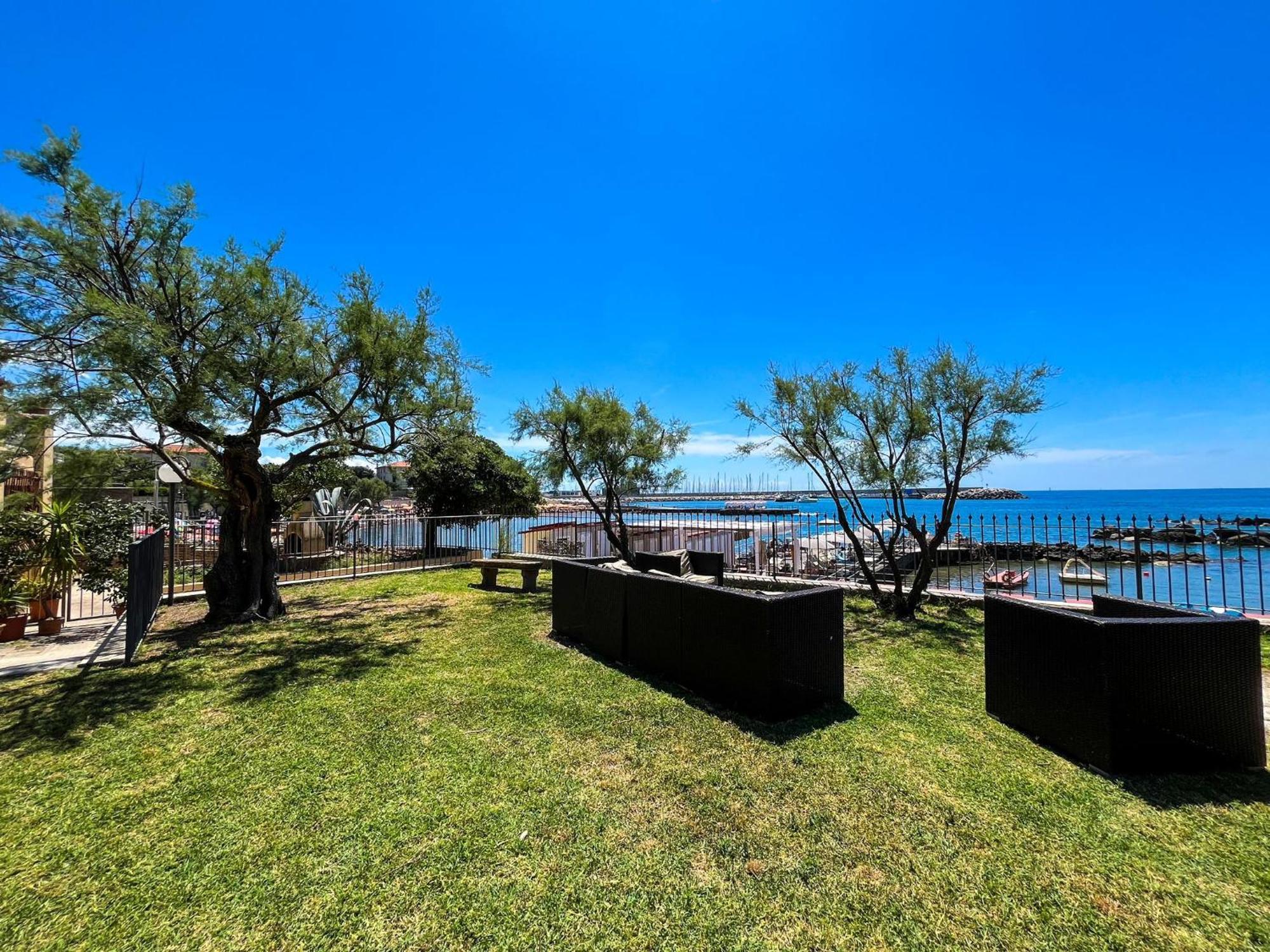Villino La Fresia Villa Castiglioncello Luaran gambar